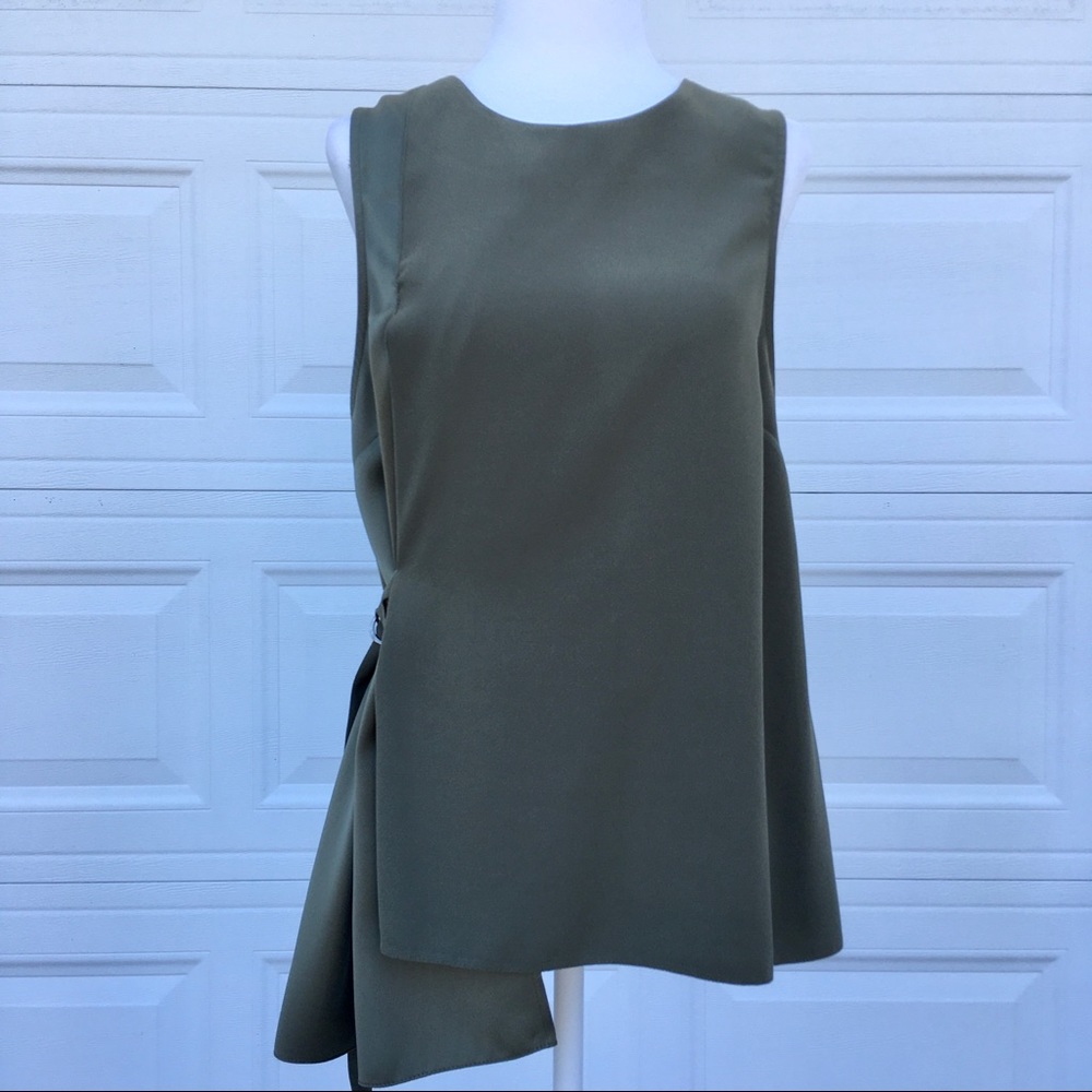 🍁 NWOT- TOPSHOP Olive Green Blouse 🍁